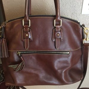 Dooney and Bourke bag